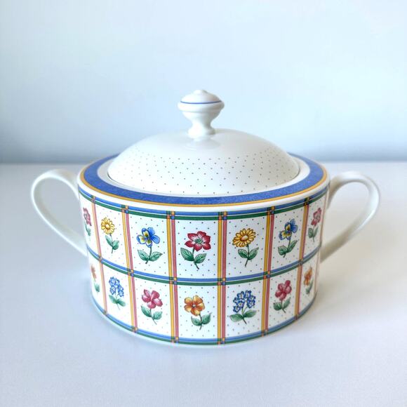 Vintage Villeroy & Boch Julie 2.5 Qt Round Covered Casserole Tureen w Lid